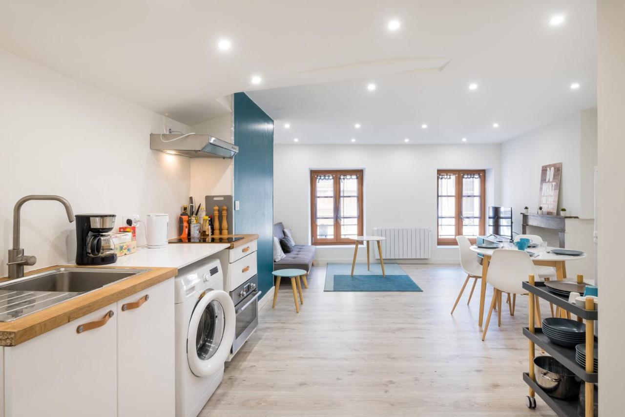 Appartement Netflix Centre De Vienne Pres De Lyon エクステリア 写真