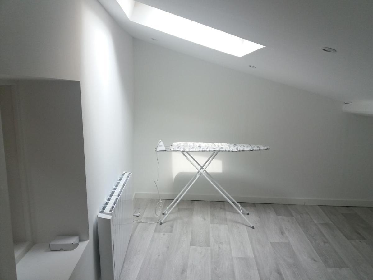 Appartement Netflix Centre De Vienne Pres De Lyon エクステリア 写真